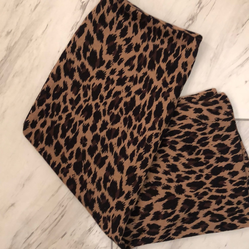 Newport News leopard office skirt